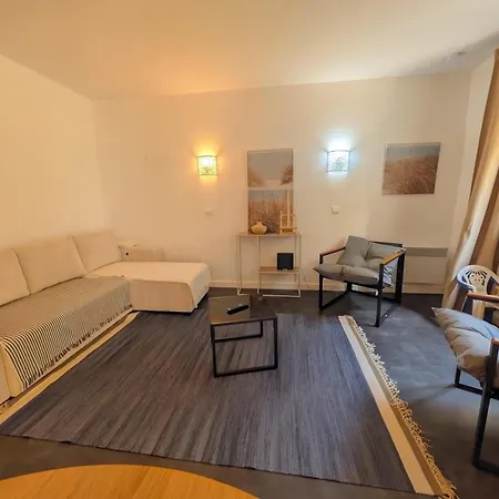Apartman Rez-de-chaussee, Parking Gratuit, Piscine Chauffee Deauville