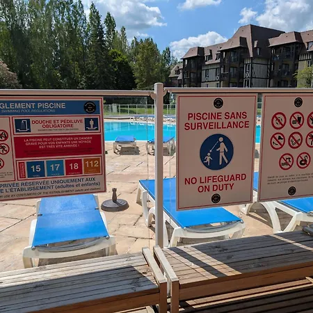 Apartman Rez-de-chaussee, Parking Gratuit, Piscine Chauffee Deauville